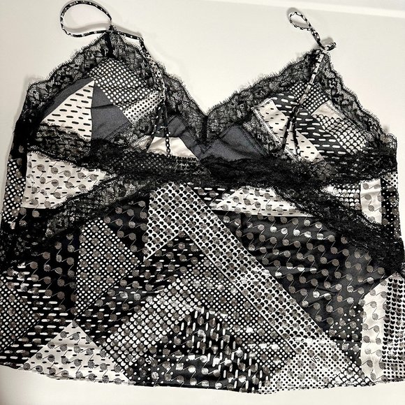 Victoria's Secret Cami Set - Picture 9 of 9